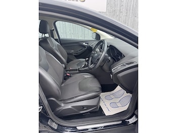 Used Ford Focus 2017 for sale - 79573821: Photo