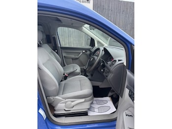 Used Volkswagen Caddy Maxi Life 2010 for sale - 76426366: Photo