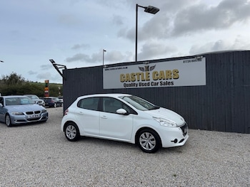 Used Peugeot 208 2013 for sale - 75974473: Photo