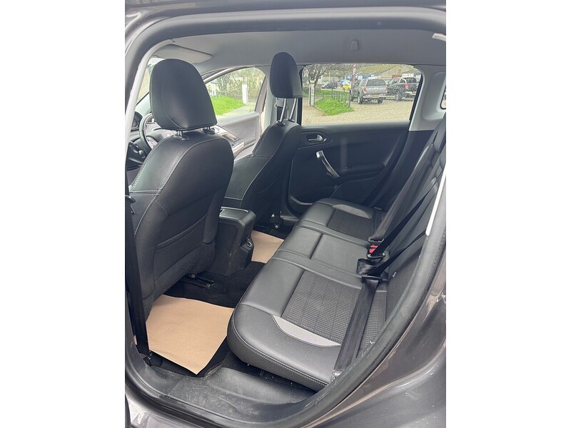 Used Peugeot 2008 2017 for sale - 77742417: Photo 14