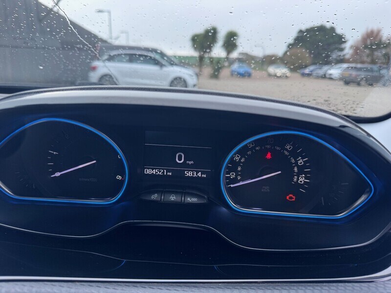 Used Peugeot 2008 2017 for sale - 77742417: Photo 16