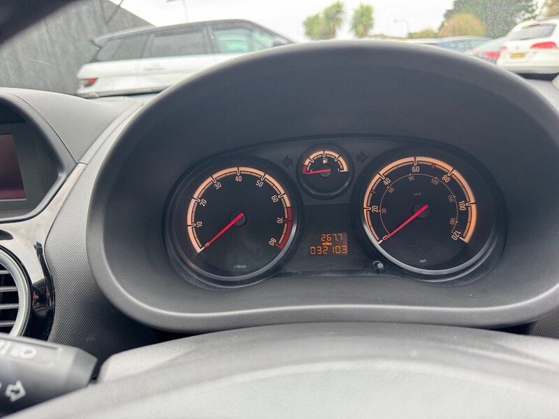 Used Vauxhall Corsa 2014 for sale - 76320110: Photo 21