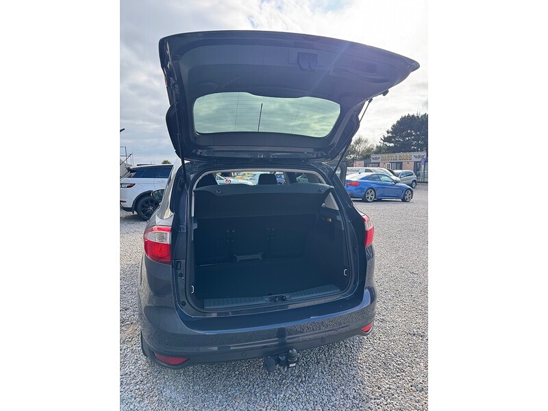 Used Ford C-Max 2013 for sale - 76605302: Photo 17