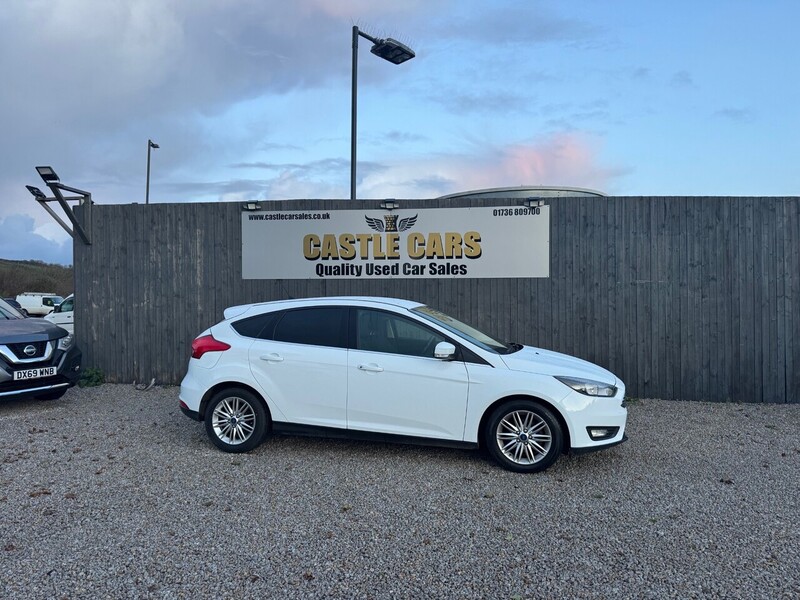 Used Ford Focus 2018 for sale - 76829465: Photo 2