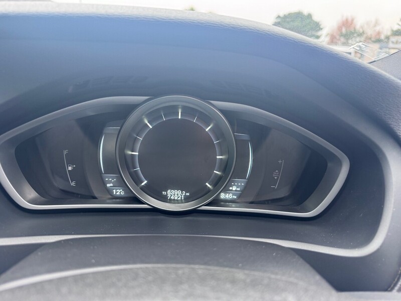 Used Volvo V40 2014 for sale - 77655783: Photo 18