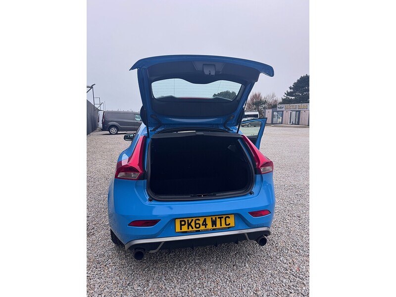 Used Volvo V40 2014 for sale - 77655783: Photo 23