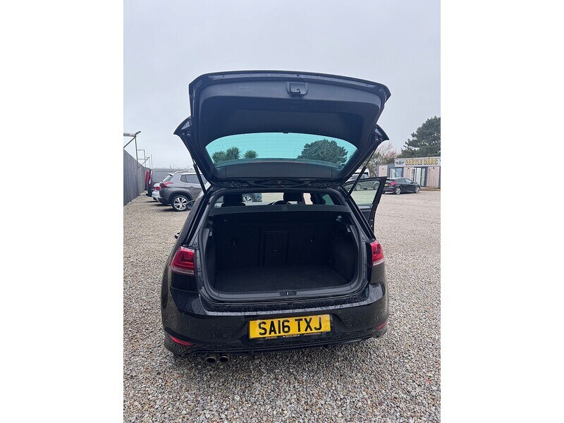 Used Volkswagen Golf 2016 for sale - 77742418: Photo 20