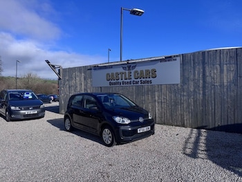 Used Volkswagen up! 2017 for sale - 79023389: Photo