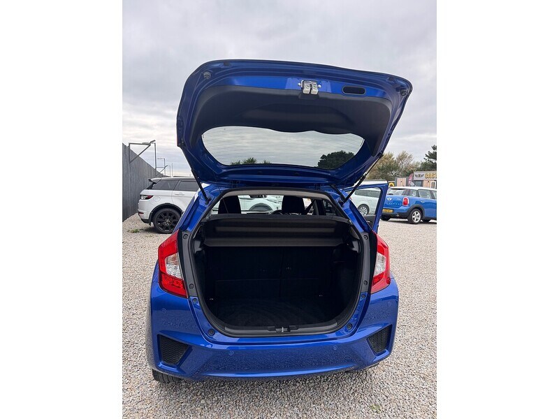 Used Honda Jazz 2017 for sale - 76320105: Photo 21