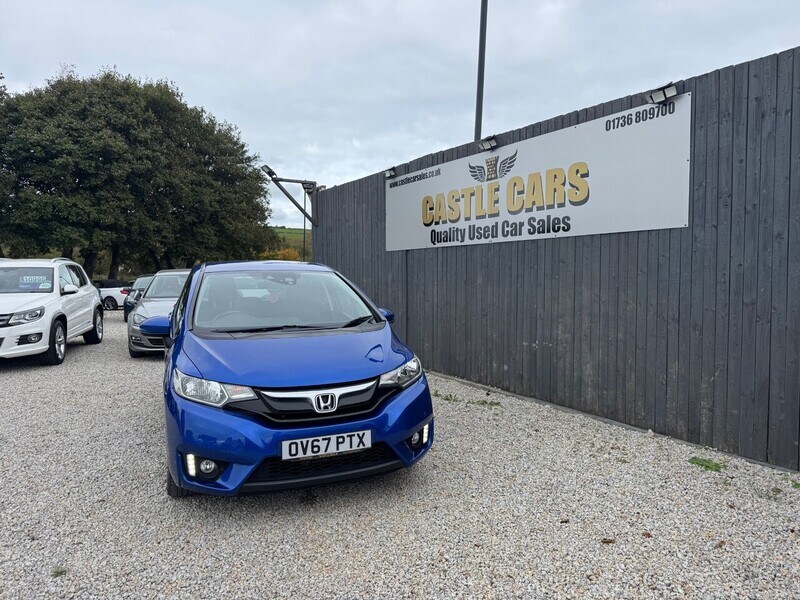 Used Honda Jazz 2017 for sale - 76320105: Photo 8