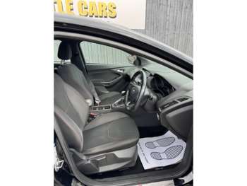 Used Ford Focus 2017 for sale - 74603324: Photo