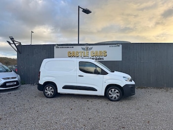 Used Citroen Berlingo 2020 for sale - 76663644: Photo