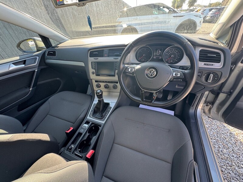 Used Volkswagen Golf 2015 for sale - 76320117: Photo 20