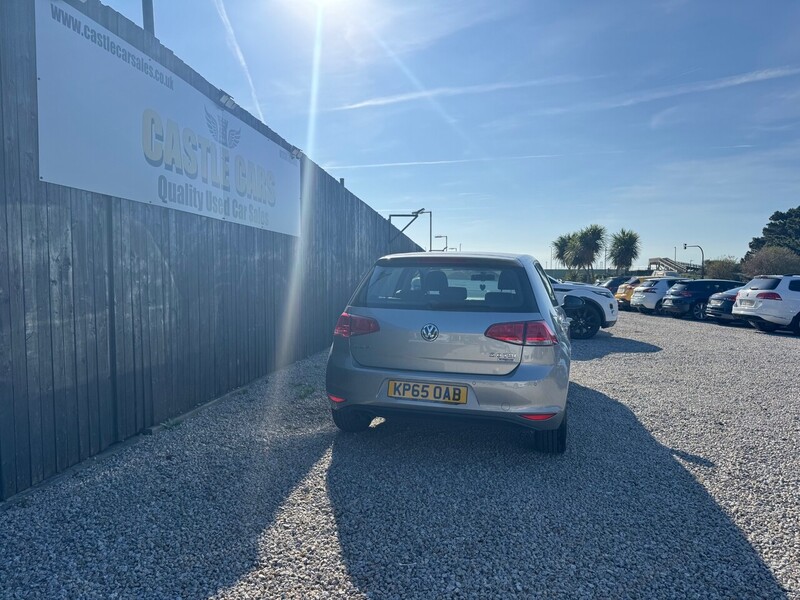 Used Volkswagen Golf 2015 for sale - 76320117: Photo 22