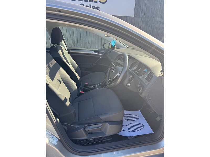 Used Volkswagen Golf 2015 for sale - 76320117: Photo 3