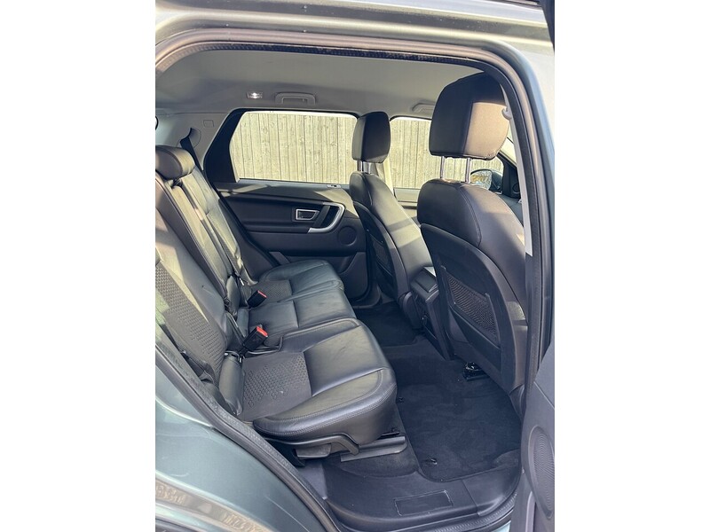 Used Land Rover Discovery Sport 2015 for sale - 76986558: Photo 15