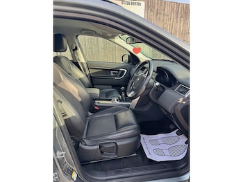 Used Land Rover Discovery Sport 2015 for sale - 76986558: Photo