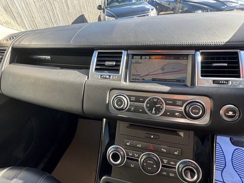 Used Land Rover Range Rover Sport 2013 for sale - 76439464: Photo 17