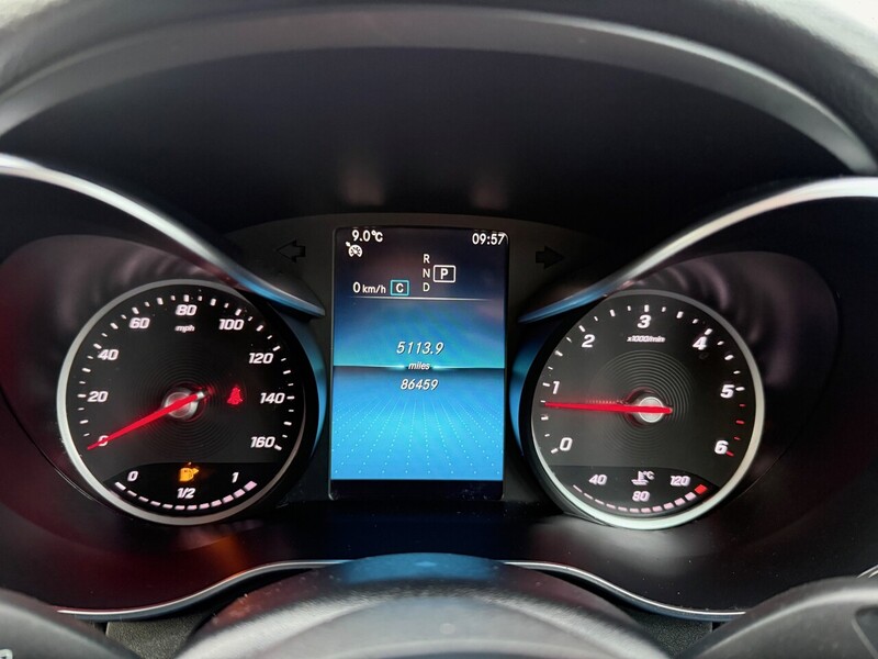 Used Mercedes-Benz GLC 2019 for sale - 77313809: Photo 19