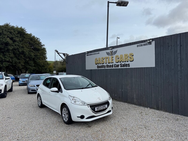 Used Peugeot 208 2013 for sale - 76605298: Photo 6