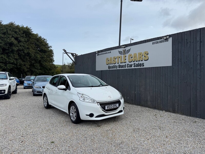 Used Peugeot 208 2013 for sale - 76605298: Photo 7