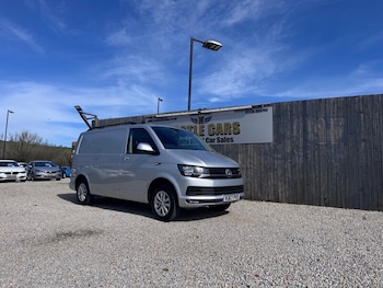 Used Volkswagen Transporter 2017 for sale - 78016614: Photo