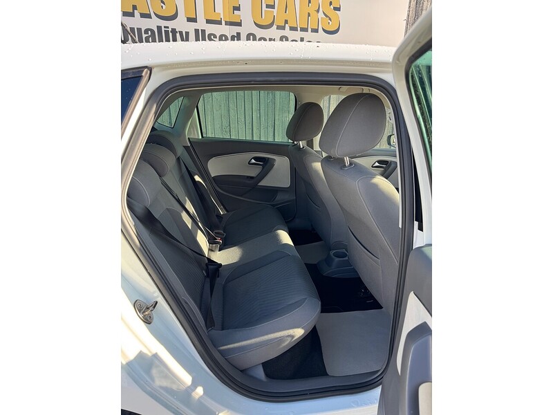 Used Volkswagen Polo 2015 for sale - 76665867: Photo 14