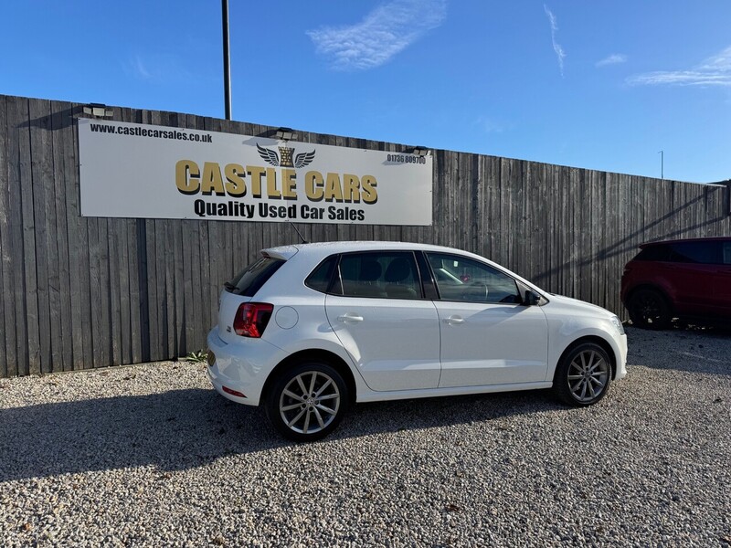 Used Volkswagen Polo 2015 for sale - 76665867: Photo 22