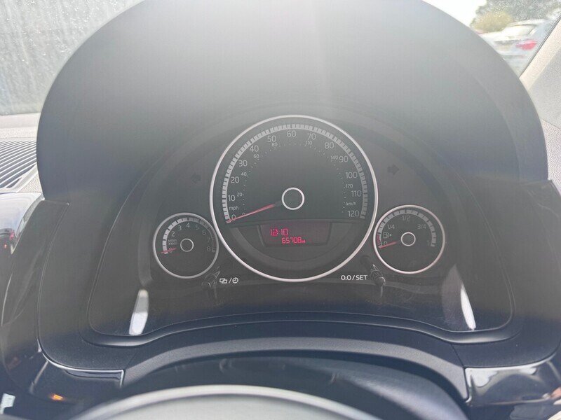 Used Volkswagen up! 2015 for sale - 78016632: Photo 19