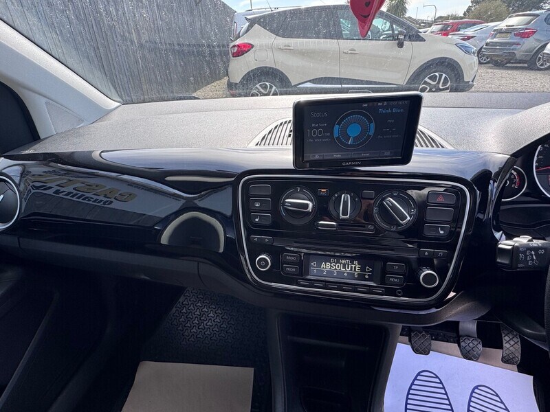 Used Volkswagen up! 2015 for sale - 78016632: Photo 21