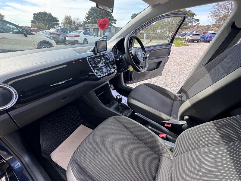 Used Volkswagen up! 2015 for sale - 78016632: Photo 26