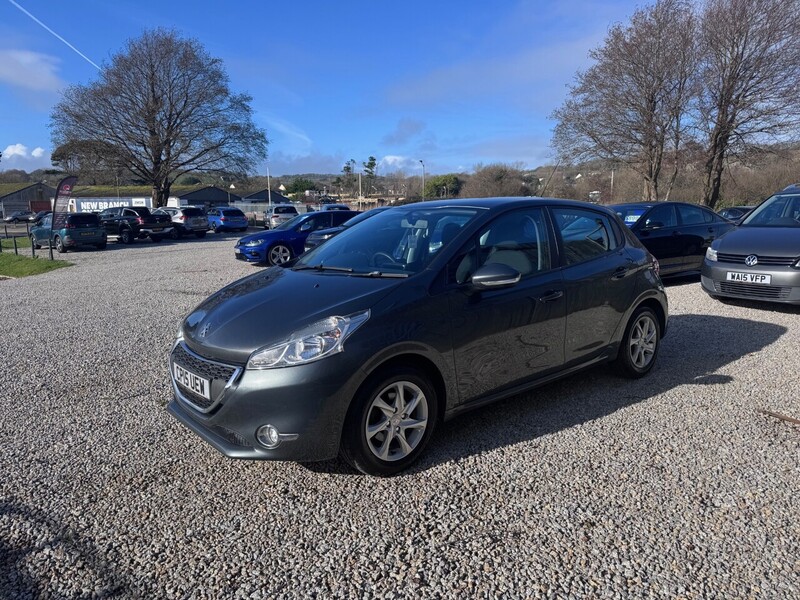 Used Peugeot 208 2015 for sale - 77437848: Photo 10