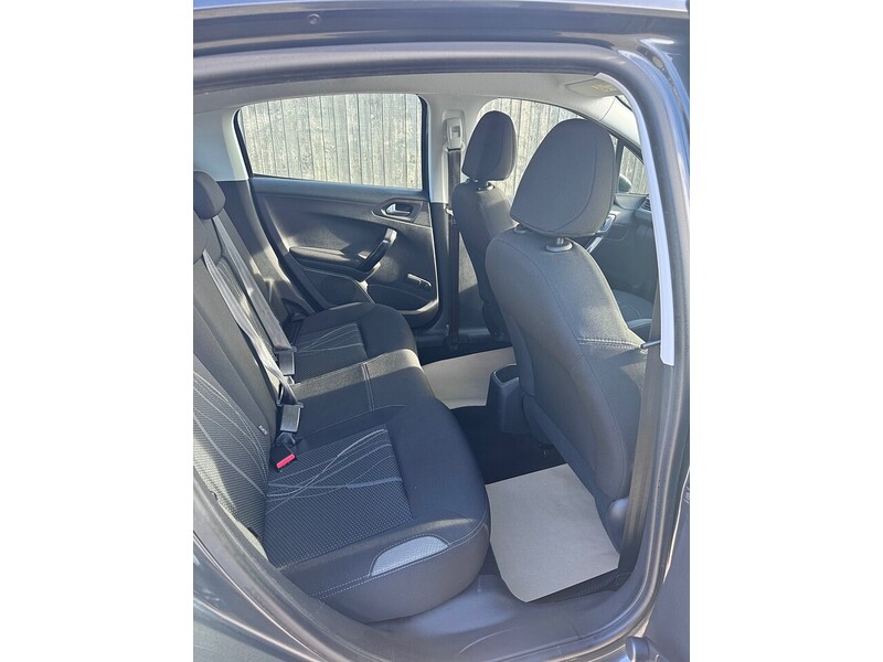 Used Peugeot 208 2015 for sale - 77437848: Photo 20