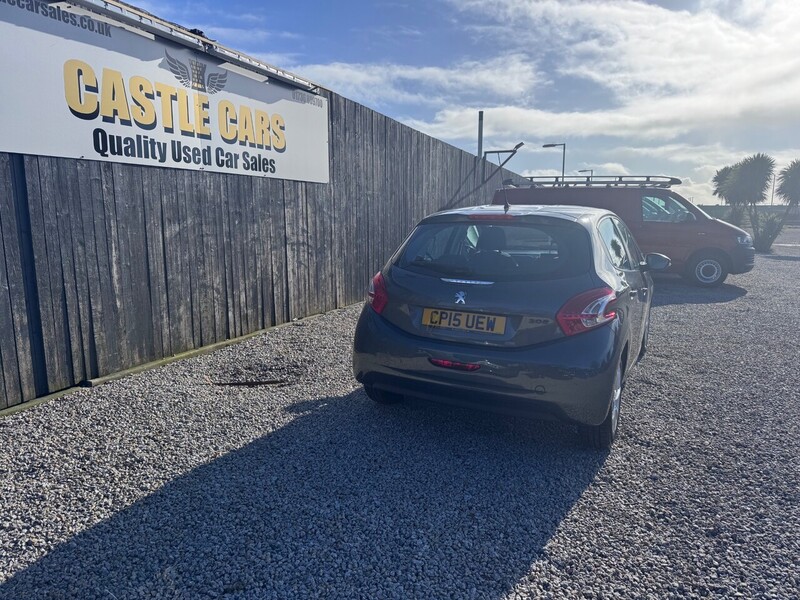 Used Peugeot 208 2015 for sale - 77437848: Photo 22