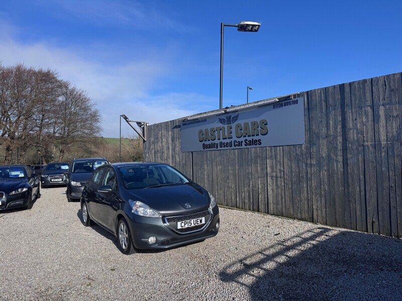 Used Peugeot 208 2015 for sale - 77437848: Photo 5