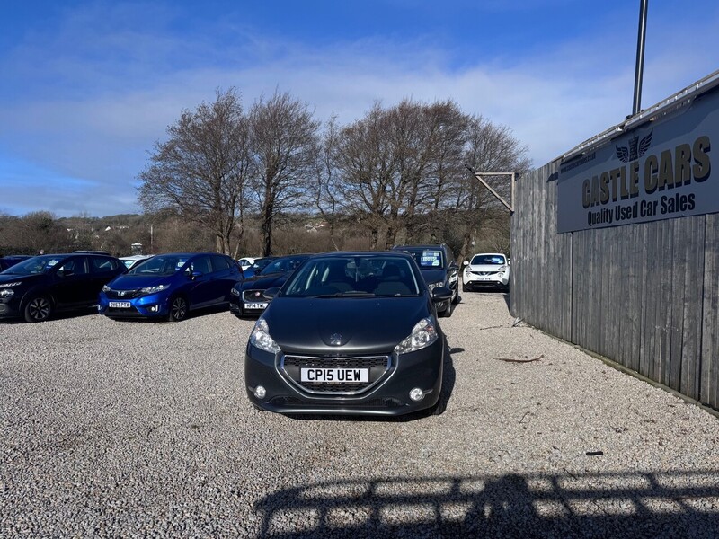 Used Peugeot 208 2015 for sale - 77437848: Photo 8