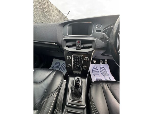 Used Volvo V40 2016 for sale - 76245550: Photo 17
