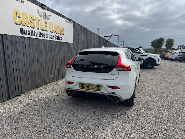 Used Volvo V40 2016 for sale - 76245550: Photo 20