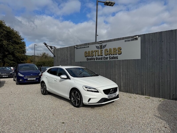 Used Volvo V40 2016 for sale - 76245550: Photo 4