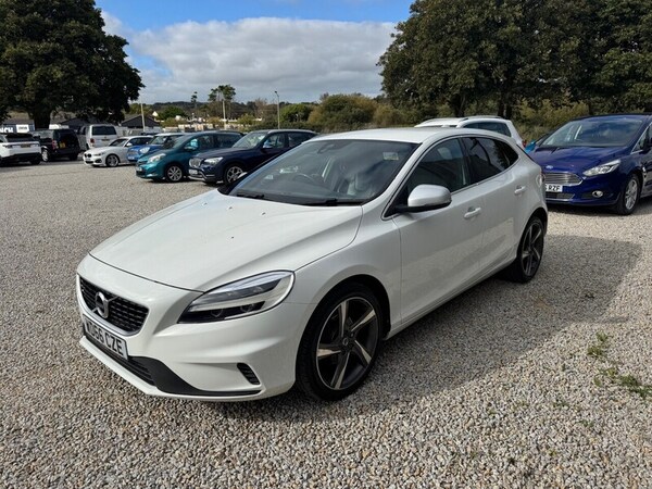 Used Volvo V40 2016 for sale - 76245550: Photo 8