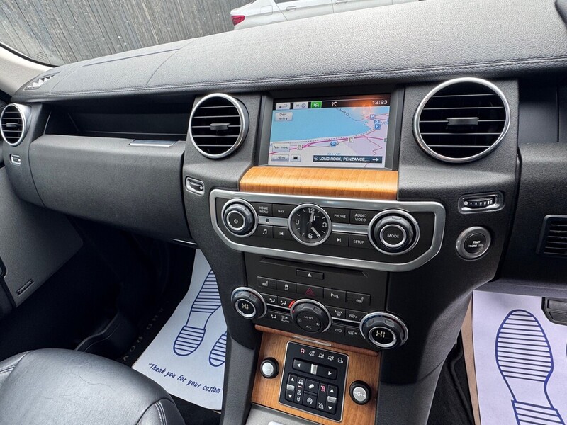 Used Land Rover Discovery 2014 for sale - 77584104: Photo 17