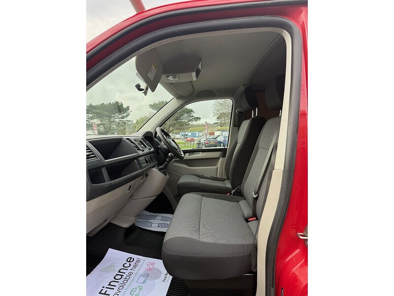 Used Volkswagen Transporter 2016 for sale - 77200881: Photo 11