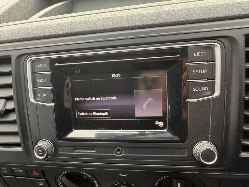 Used Volkswagen Transporter 2016 for sale - 77200881: Photo 13