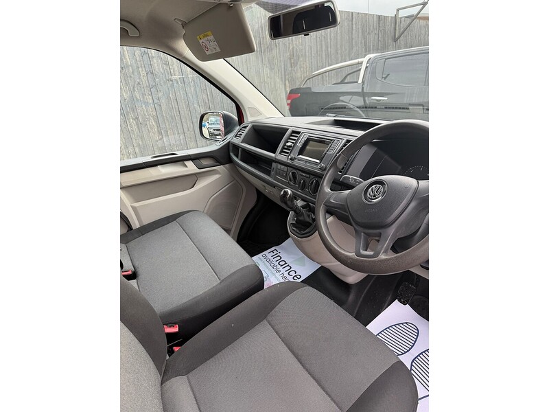 Used Volkswagen Transporter 2016 for sale - 77200881: Photo 14