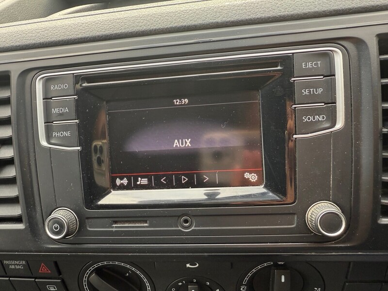 Used Volkswagen Transporter 2016 for sale - 77200881: Photo 15