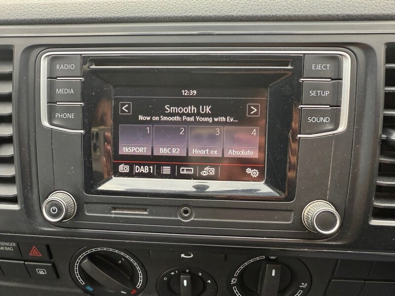 Used Volkswagen Transporter 2016 for sale - 77200881: Photo 17