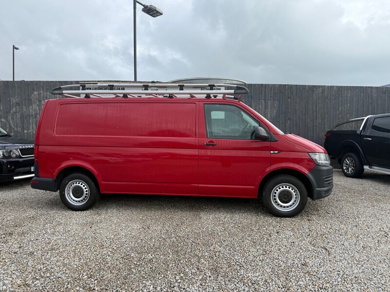Used Volkswagen Transporter 2016 for sale - 77200881: Photo 2