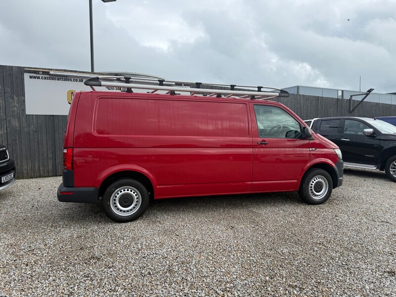Used Volkswagen Transporter 2016 for sale - 77200881: Photo 24
