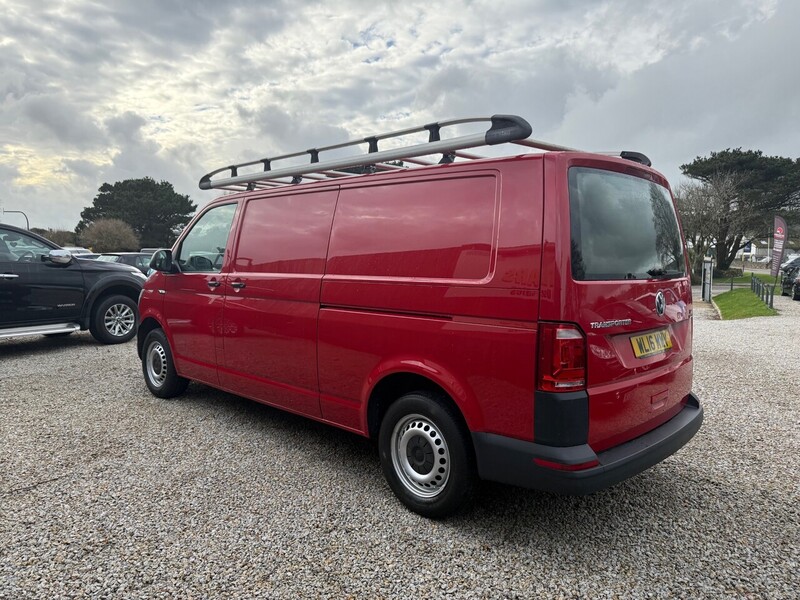 Used Volkswagen Transporter 2016 for sale - 77200881: Photo 9