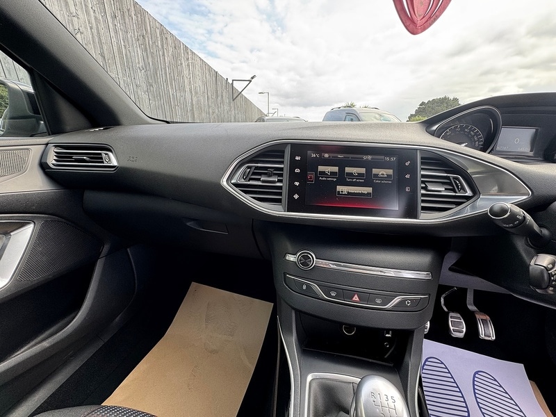 Used Peugeot 308 2016 for sale - 76605285: Photo 18